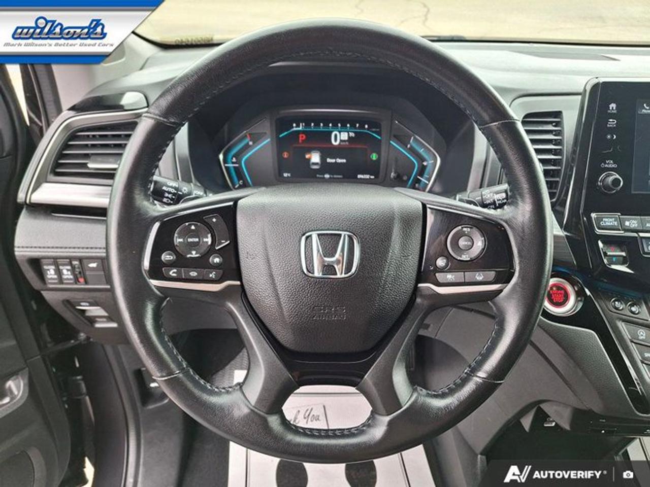 2022 Honda Odyssey Touring | Leather | DVD | Sunroof | Nav | Cooled + Heated Seats | Heated Wheel | and More ! Photo