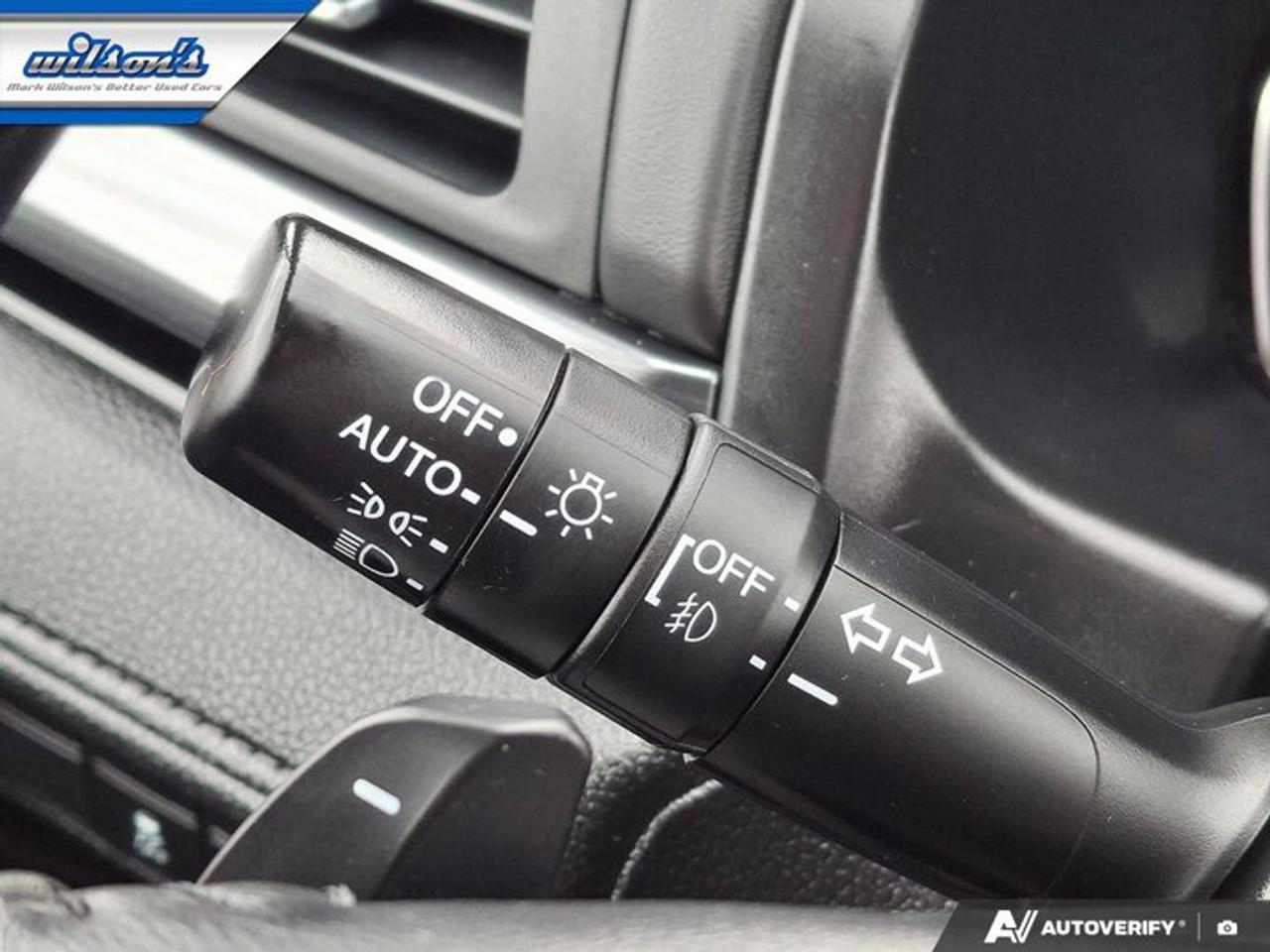 2022 Honda Odyssey Touring | Leather | DVD | Sunroof | Nav | Cooled + Heated Seats | Heated Wheel | and More ! Photo