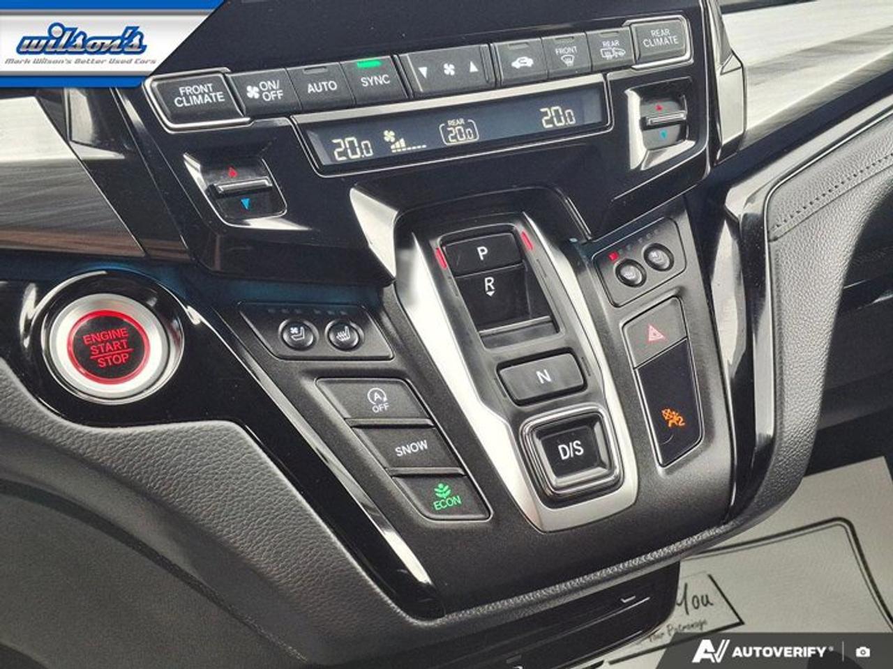 2022 Honda Odyssey Touring | Leather | DVD | Sunroof | Nav | Cooled + Heated Seats | Heated Wheel | and More ! Photo