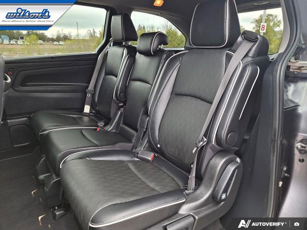 2022 Honda Odyssey Touring | Leather | DVD | Sunroof | Nav | Cooled + Heated Seats | Heated Wheel | and More ! Photo