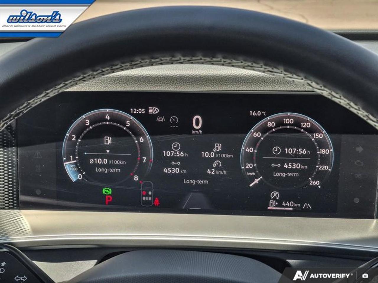 2026 Volkswagen Tiguan Comfortline AWD | Leather | Heated Seats | Remote Start | Wireless Carplay + Android Auto and More ! Photo