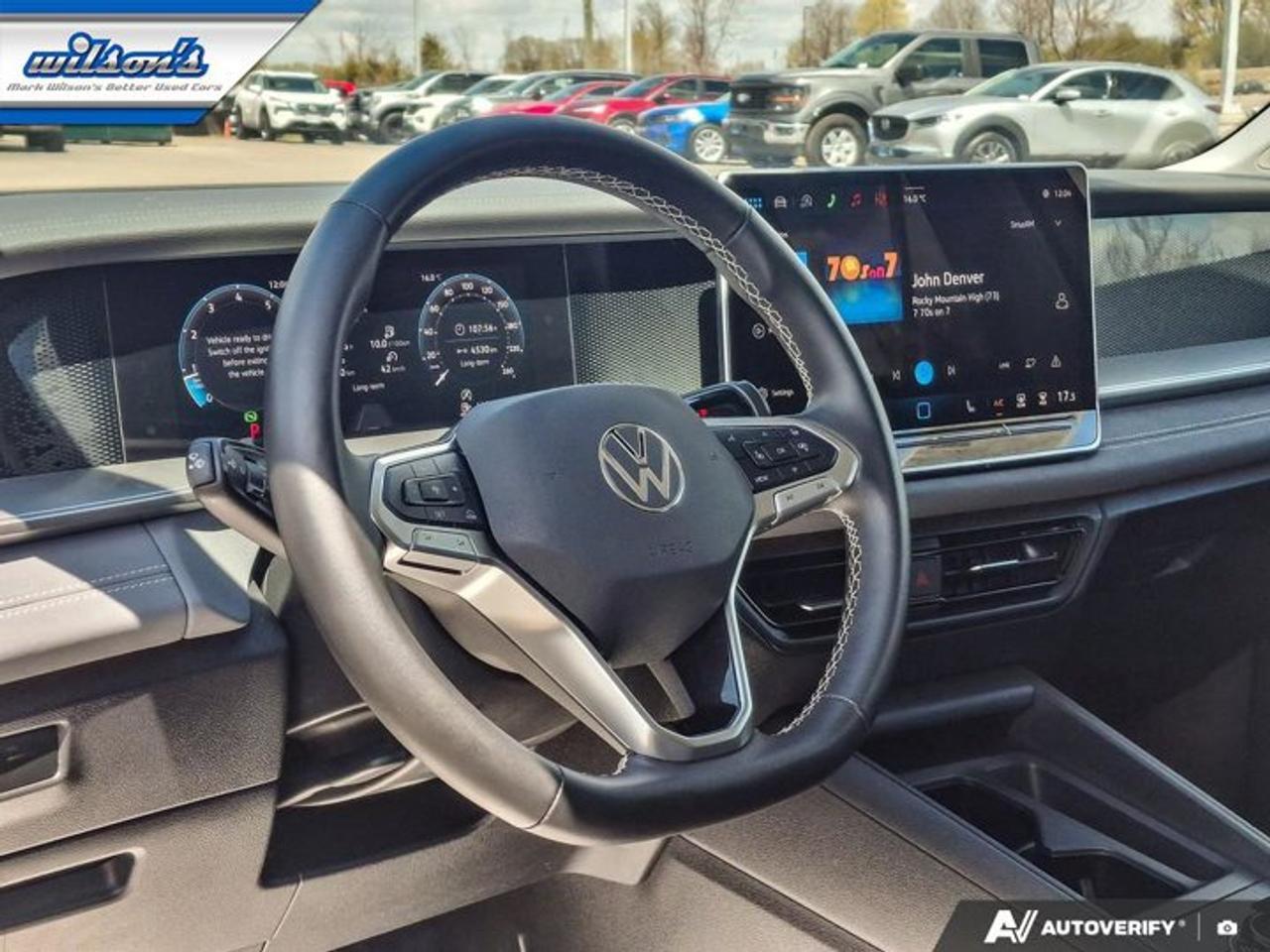 2026 Volkswagen Tiguan Comfortline AWD | Leather | Heated Seats | Remote Start | Wireless Carplay + Android Auto and More ! Photo