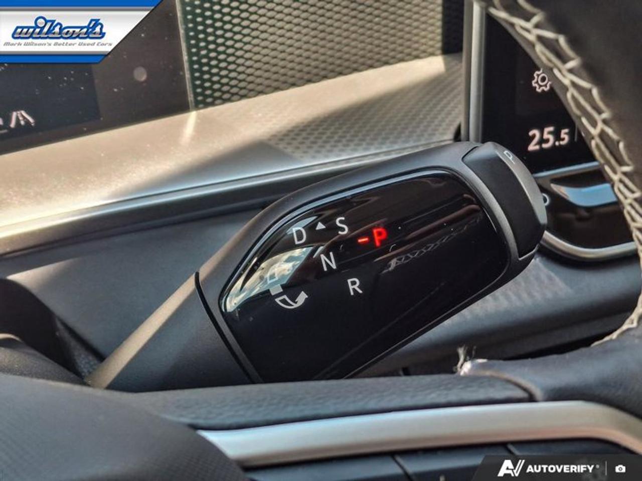 2026 Volkswagen Tiguan Comfortline AWD | Leather | Heated Seats | Remote Start | Wireless Carplay + Android Auto and More ! Photo