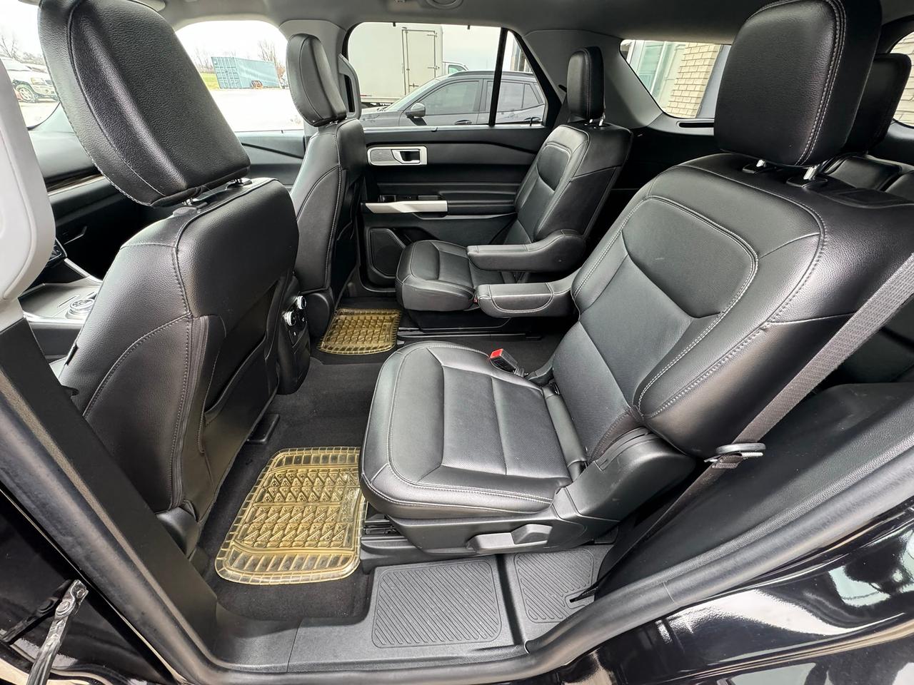 2023 Ford Explorer Limited 4WD Photo