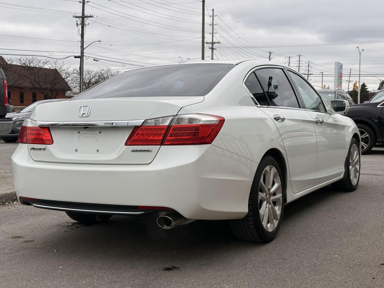 2014 Honda Accord Touring Photo