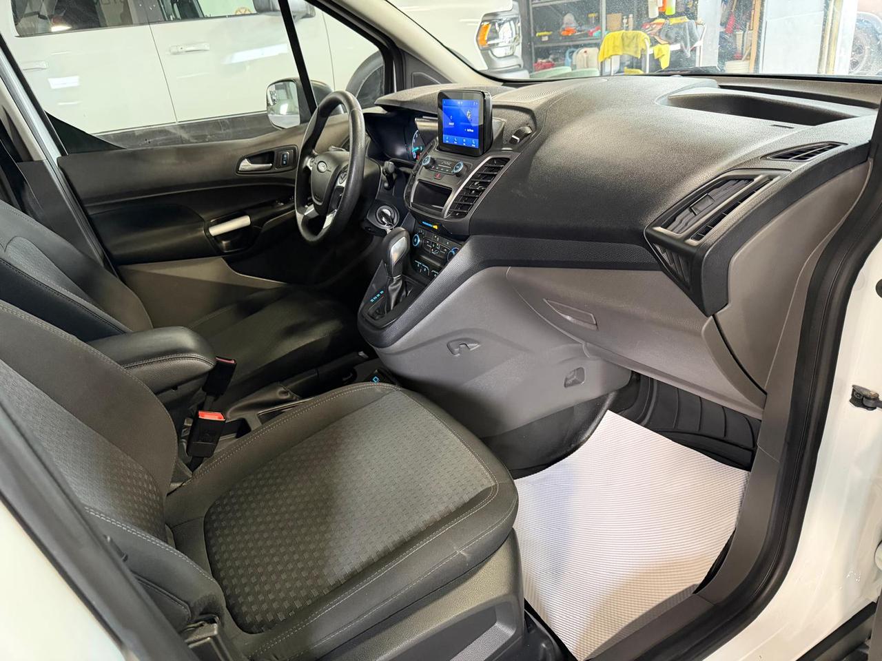 2021 Ford Transit Connect XLT | 4 CYL Photo
