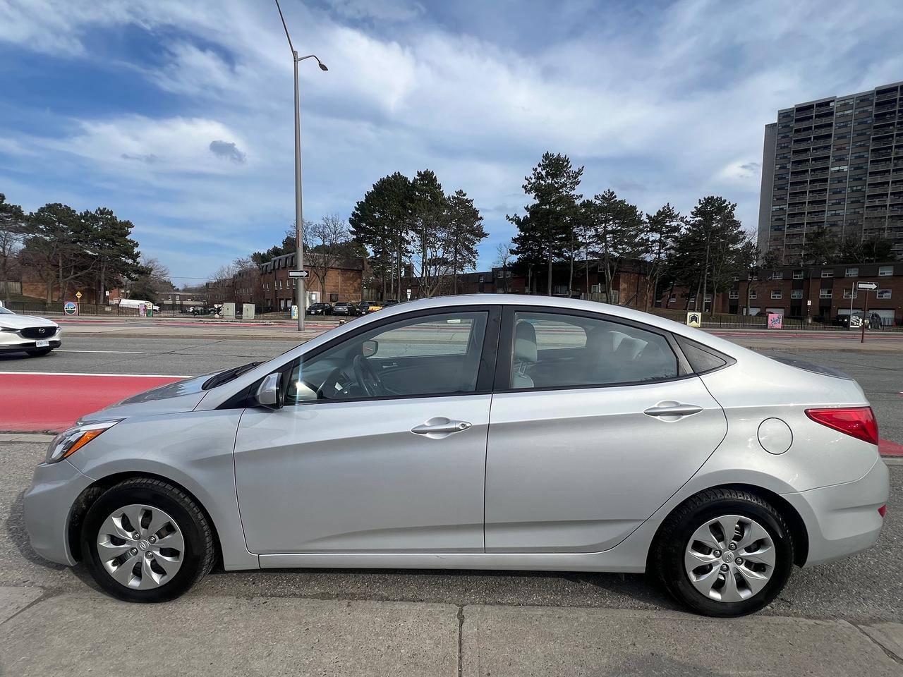 2016 Hyundai Accent Extra Clean-Automatic-Bluetooth & More! Photo3