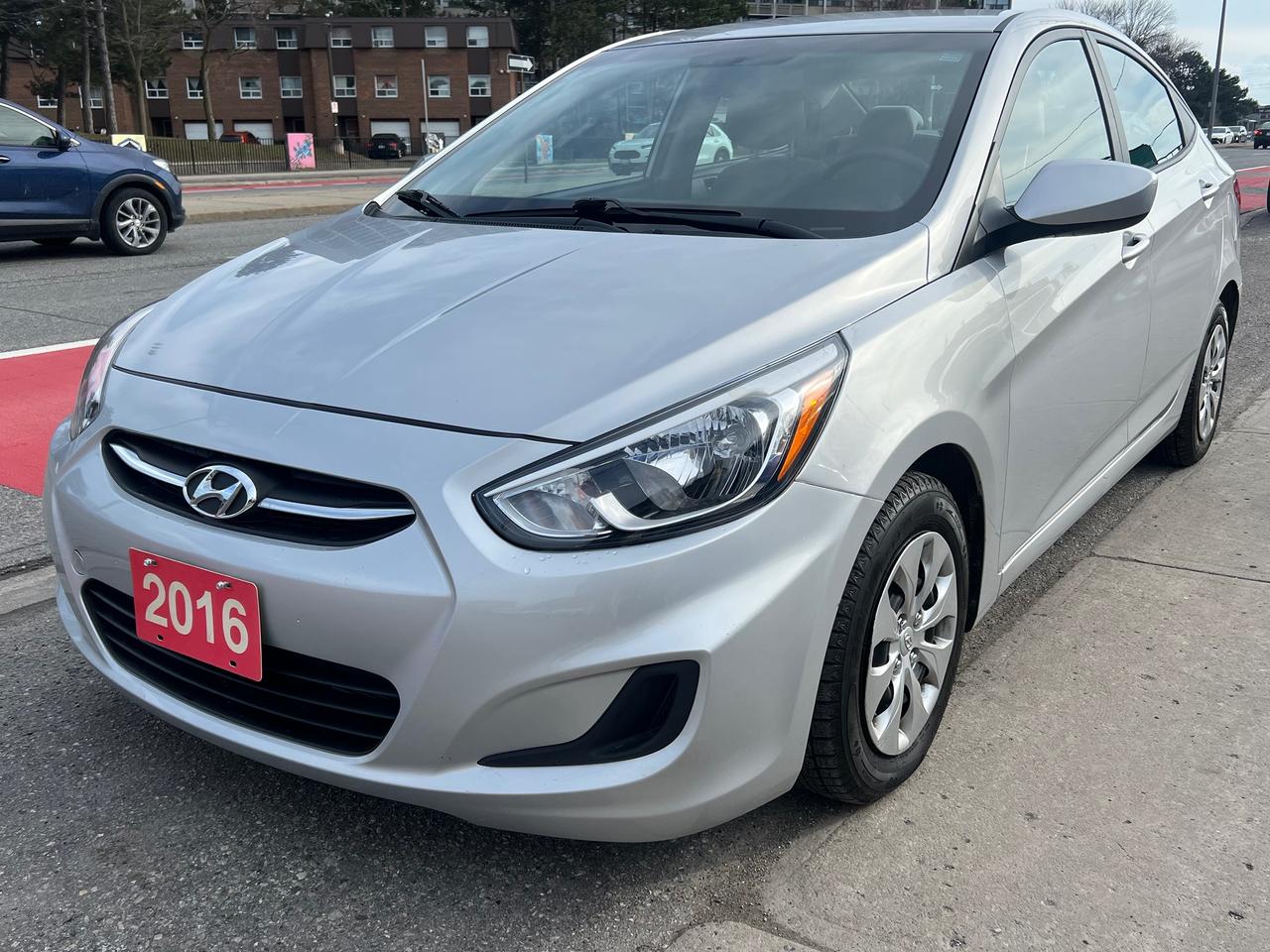 2016 Hyundai Accent Extra Clean-Automatic-Bluetooth & More! Photo2