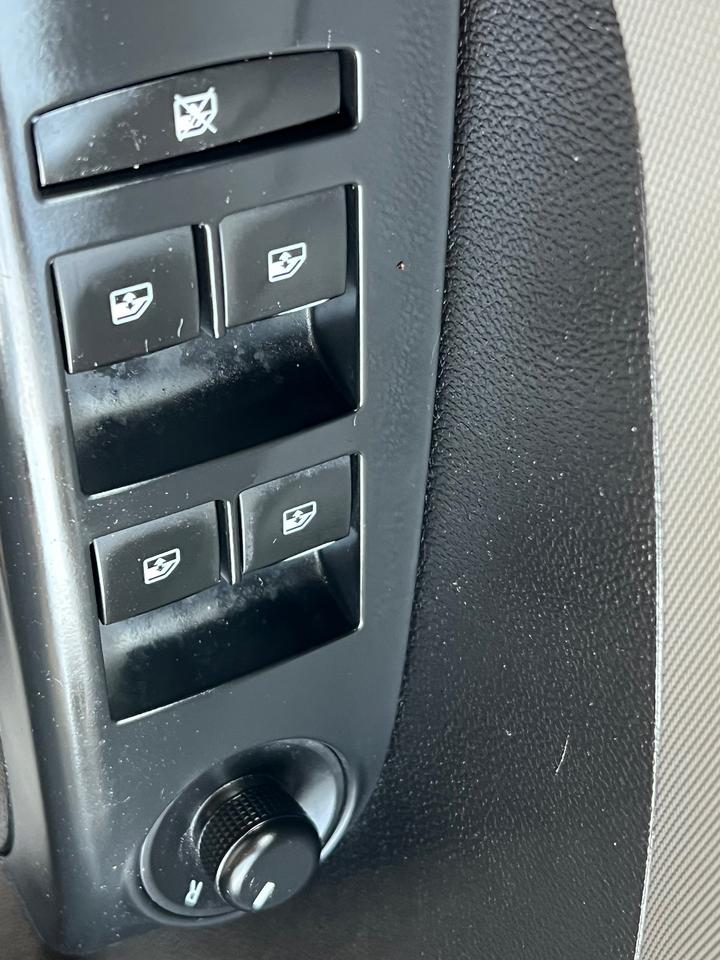 2015 Chevrolet Sonic EXTRA CLEAN-BACK CAM-BLUETOOTH Photo