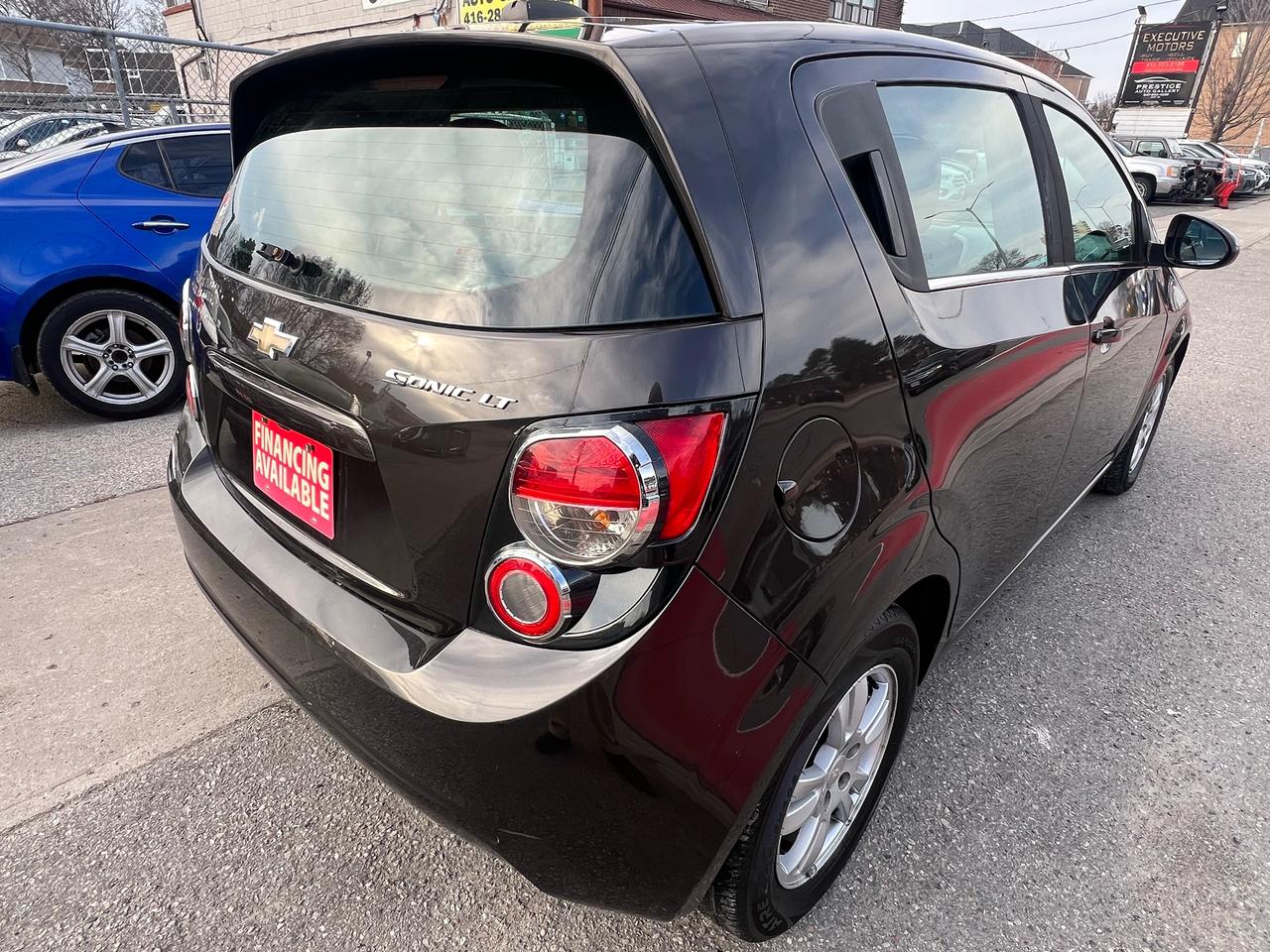 2015 Chevrolet Sonic EXTRA CLEAN-BACK CAM-BLUETOOTH Photo