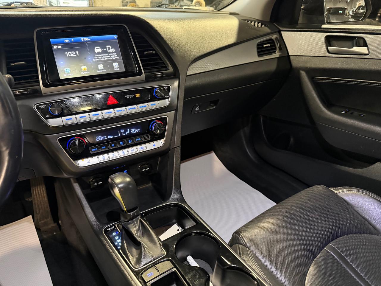 2018 Hyundai Sonata GLS | LEATHER | BACK UP CAM | HEATED SEATS | ALLOY Photo