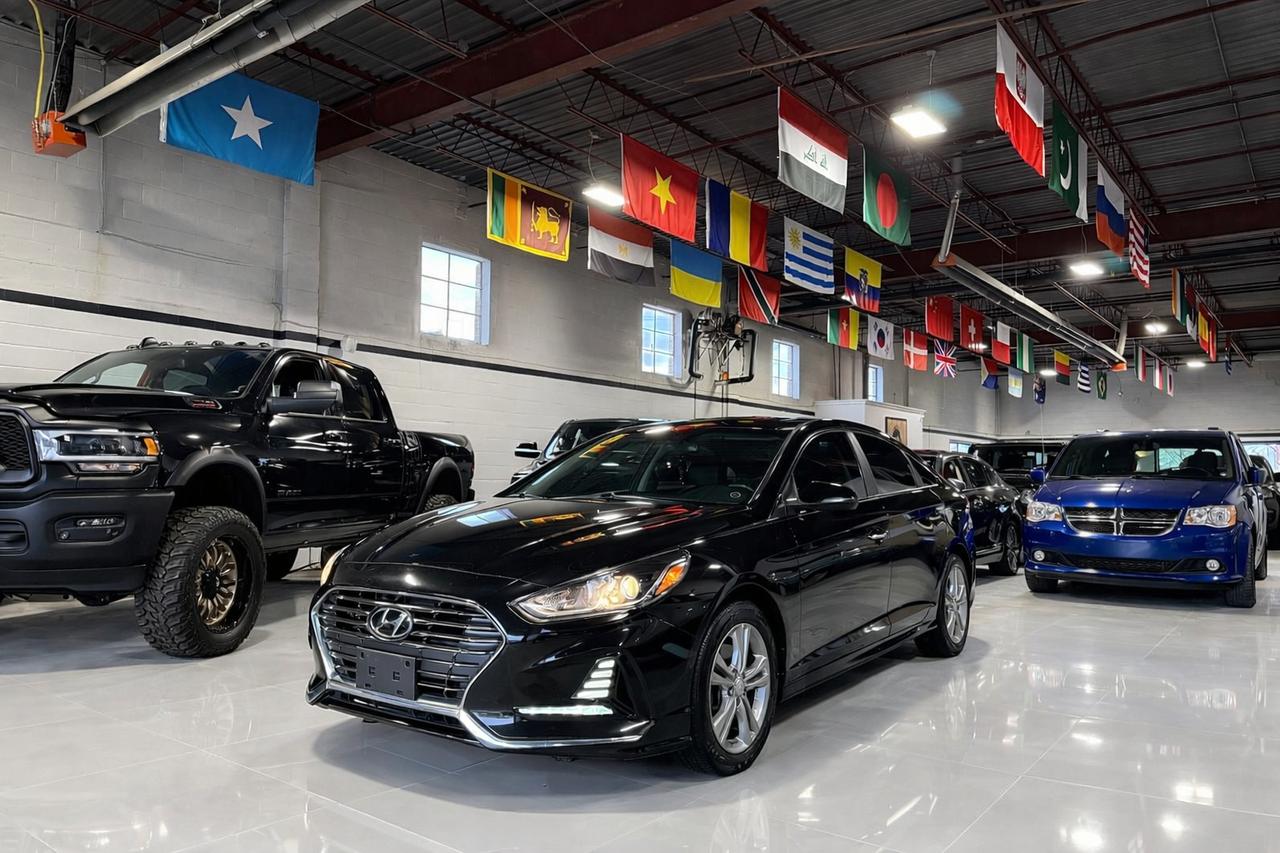 2018 Hyundai Sonata GLS | LEATHER | BACK UP CAM | HEATED SEATS | ALLOY - Photo #1