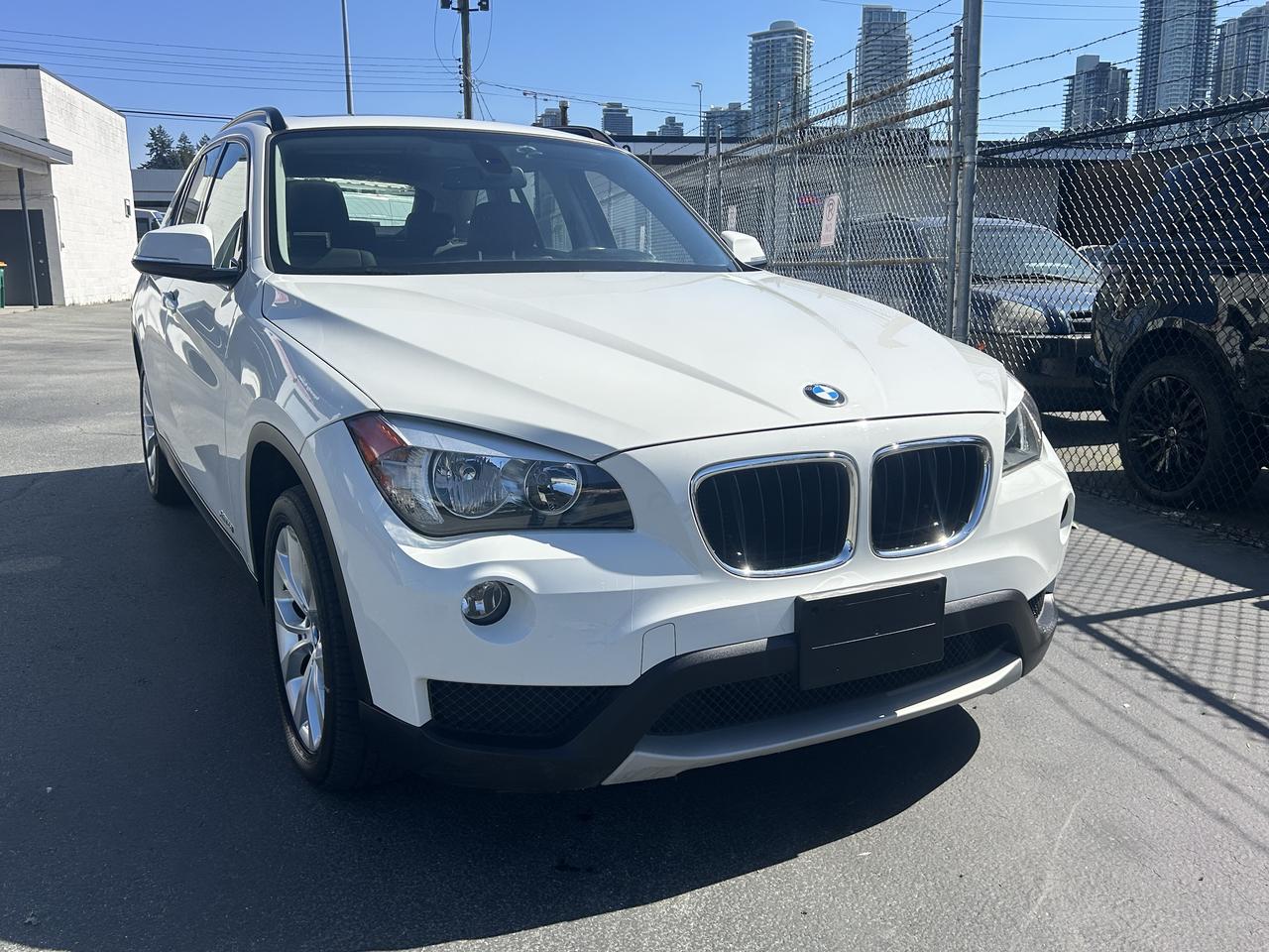 2013 BMW X1 28i - Photo #4