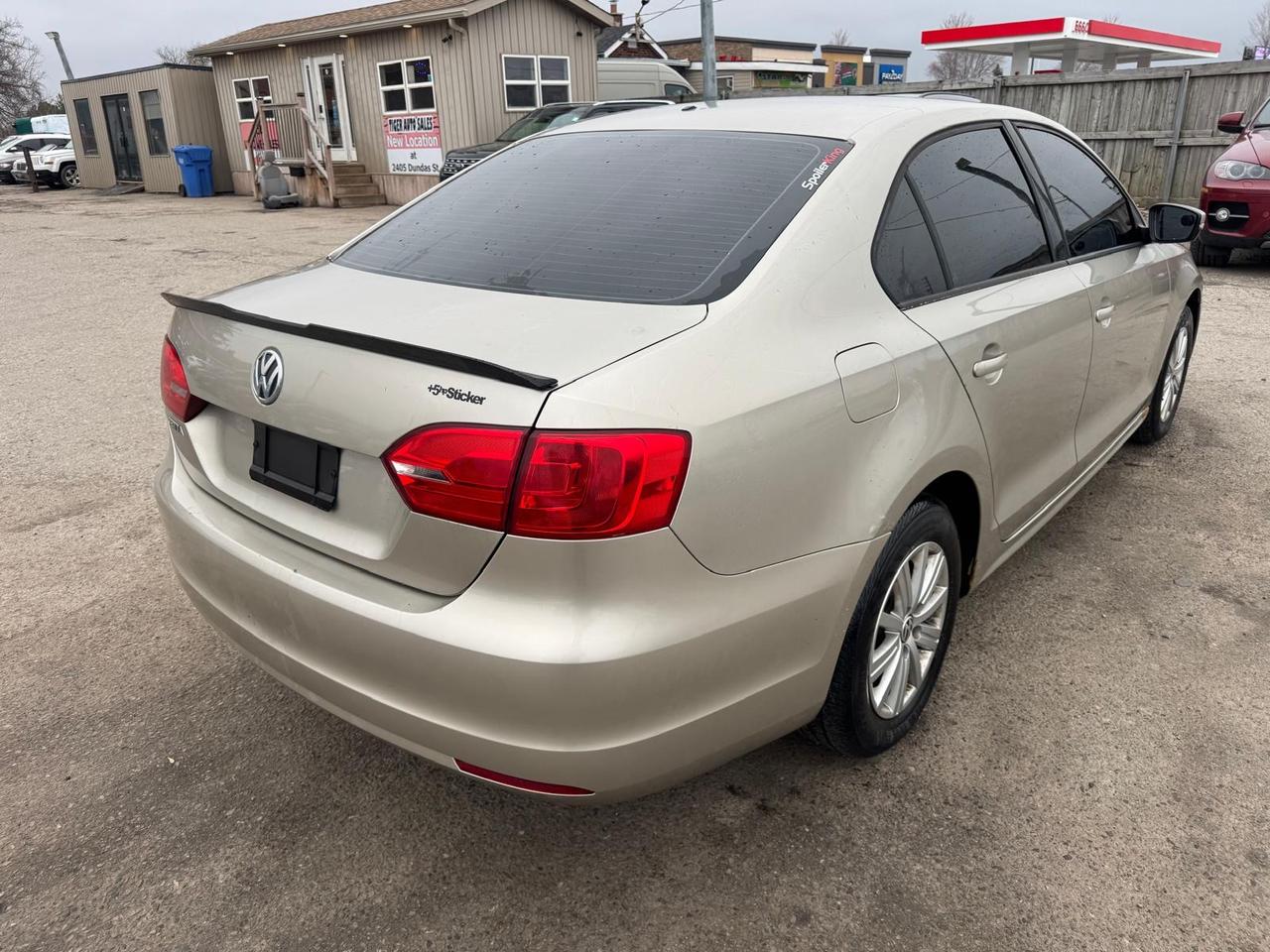 2012 Volkswagen Jetta COMFORTLINE, SEDAN, AUTO, ALLOYS, CERTIFIED Photo