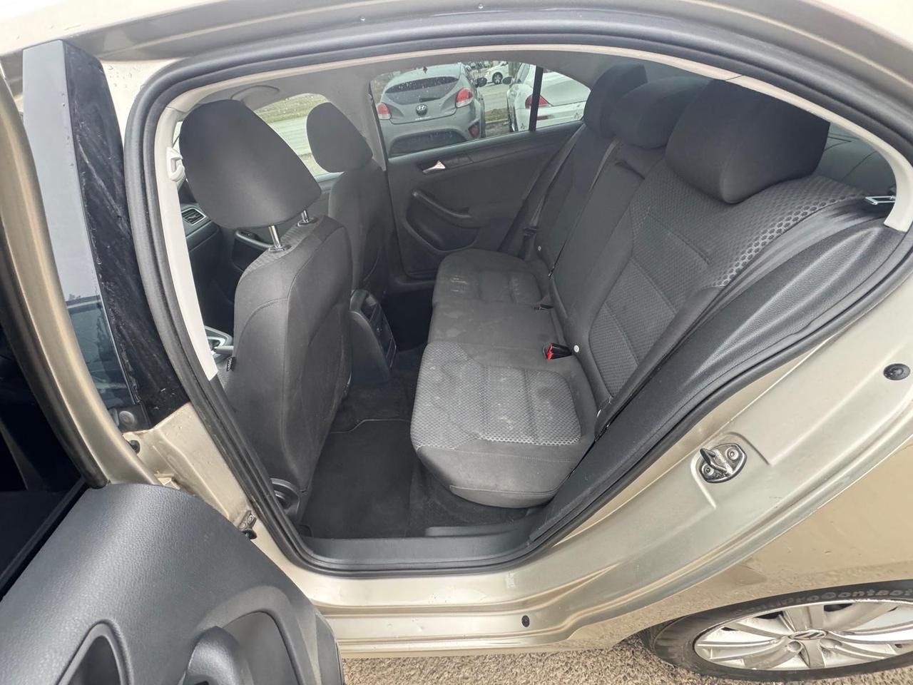 2012 Volkswagen Jetta COMFORTLINE, SEDAN, AUTO, ALLOYS, CERTIFIED Photo