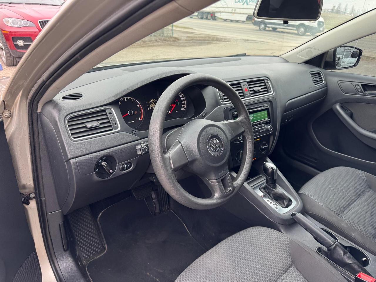 2012 Volkswagen Jetta COMFORTLINE, SEDAN, AUTO, ALLOYS, CERTIFIED Photo