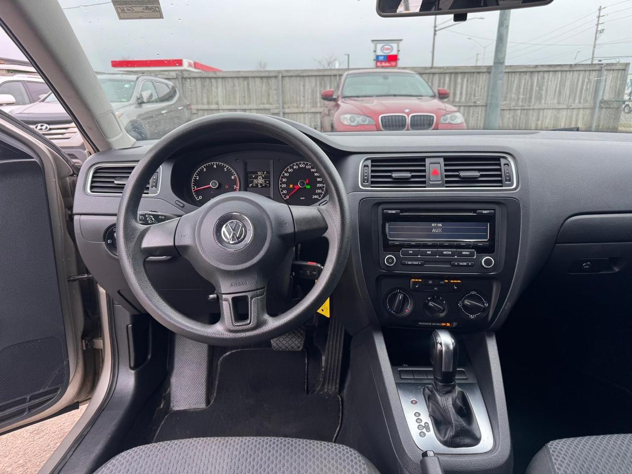 2012 Volkswagen Jetta COMFORTLINE, SEDAN, AUTO, ALLOYS, CERTIFIED Photo
