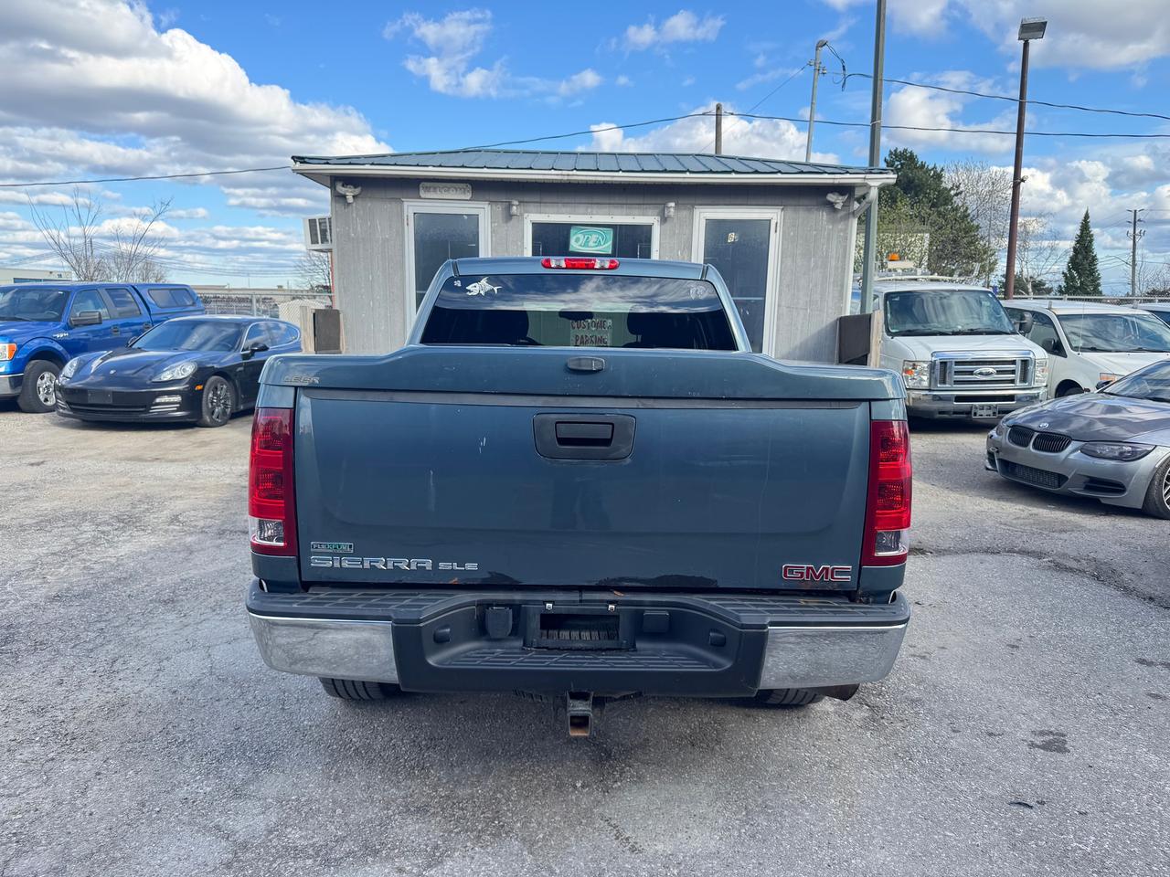 2011 GMC Sierra 1500 SLE Photo