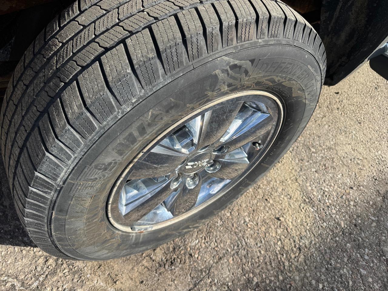 2011 GMC Sierra 1500 SLE Photo
