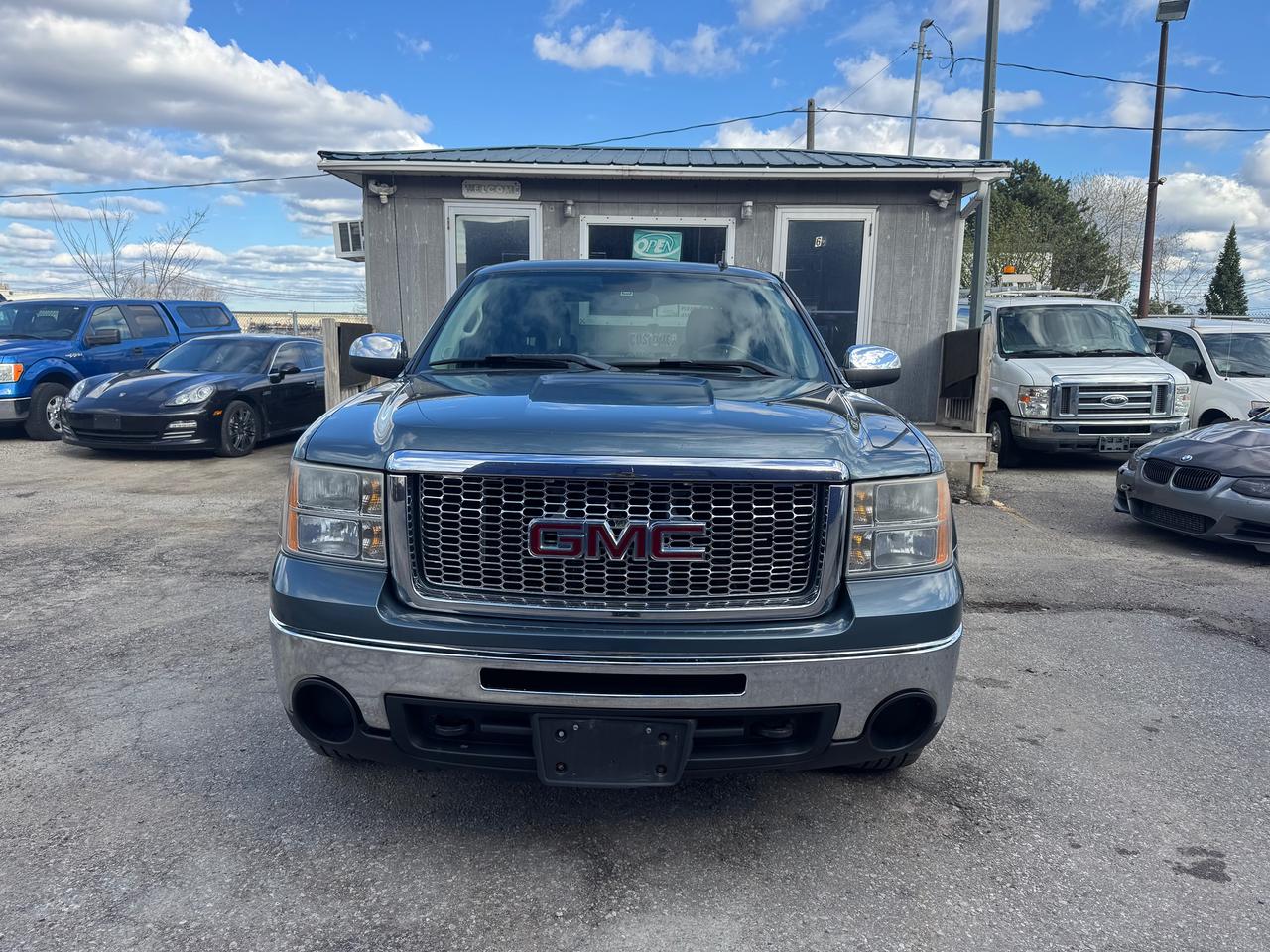 2011 GMC Sierra 1500 SLE Photo