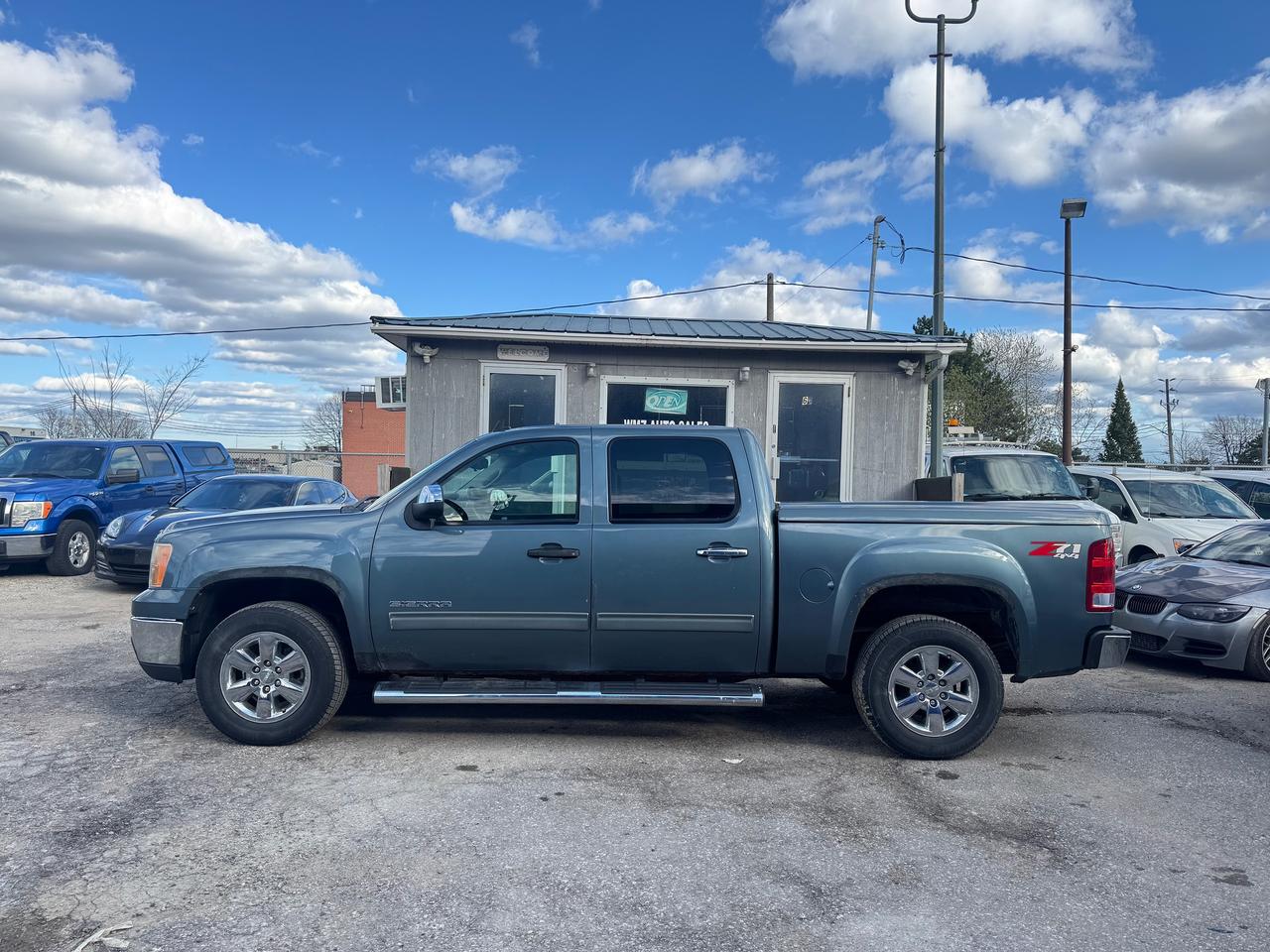 2011 GMC Sierra 1500 SLE Photo4