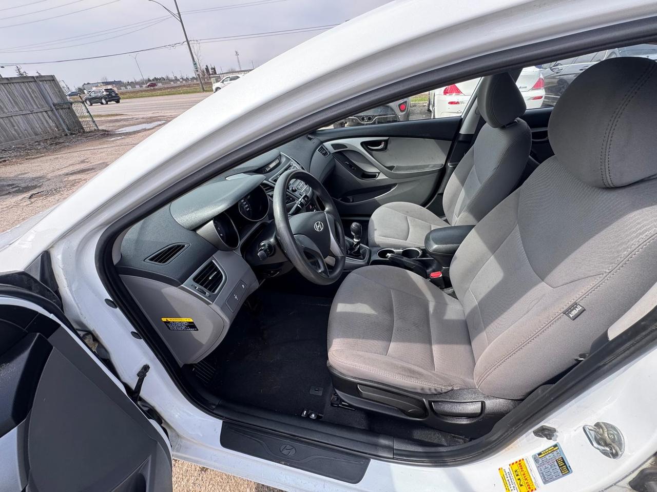 2016 Hyundai Elantra L, SEDAN, MANUAL, ONLY 172KMS, CERTIFIED Photo