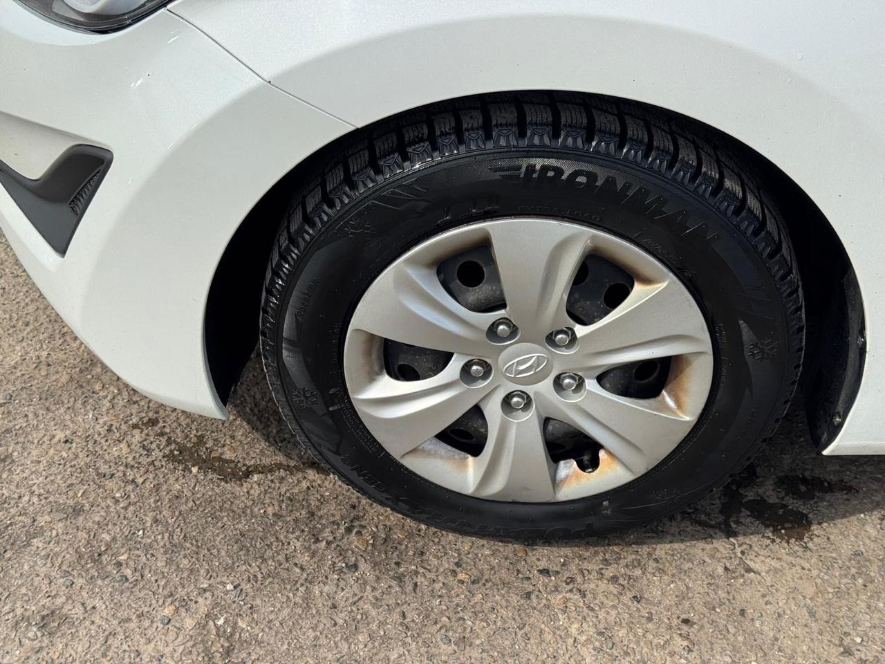 2016 Hyundai Elantra L, SEDAN, MANUAL, ONLY 172KMS, CERTIFIED Photo