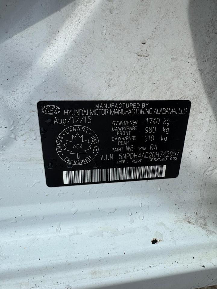 2016 Hyundai Elantra L, SEDAN, MANUAL, ONLY 172KMS, CERTIFIED Photo