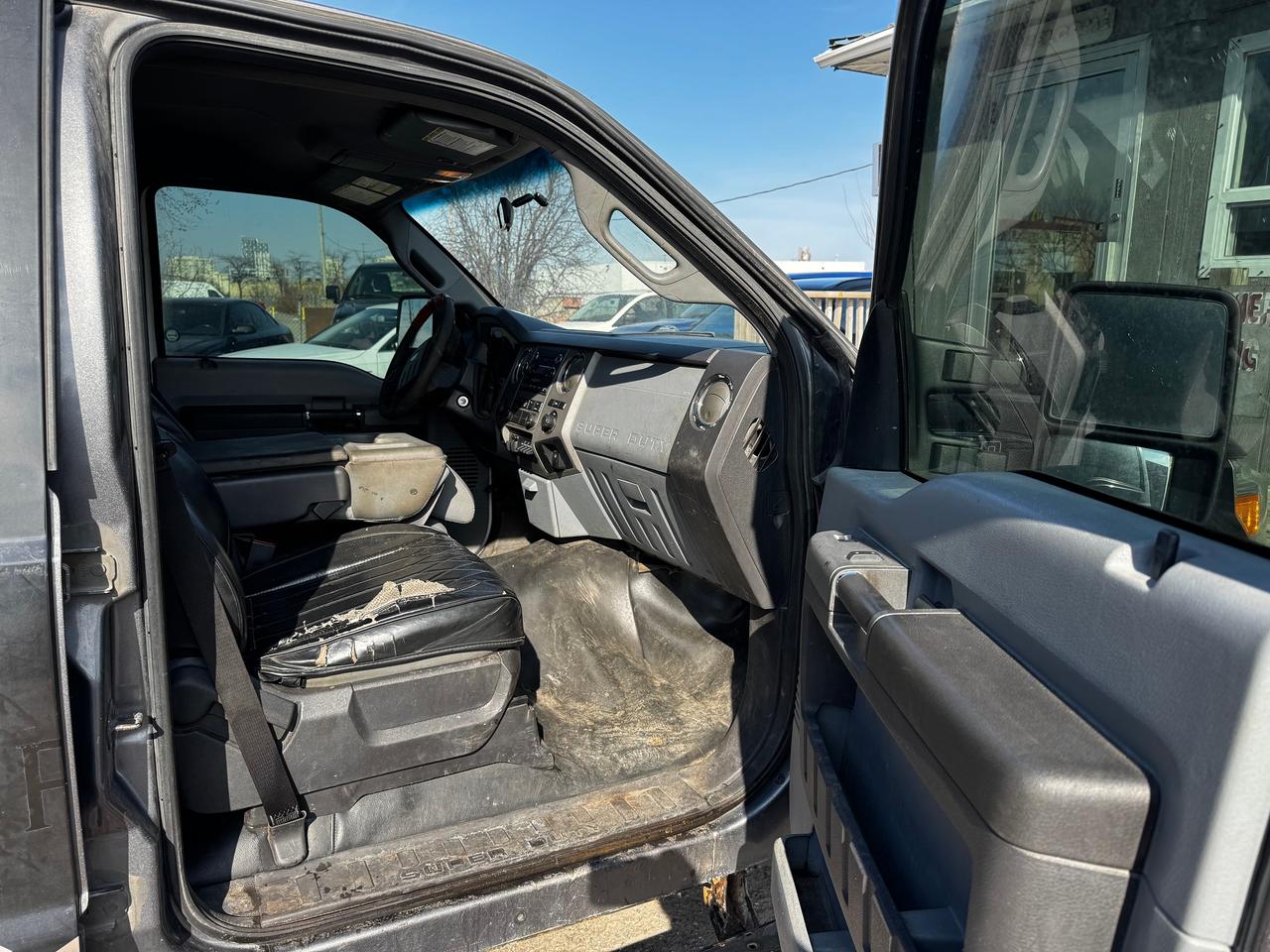 2011 Ford F-250 XLT Photo