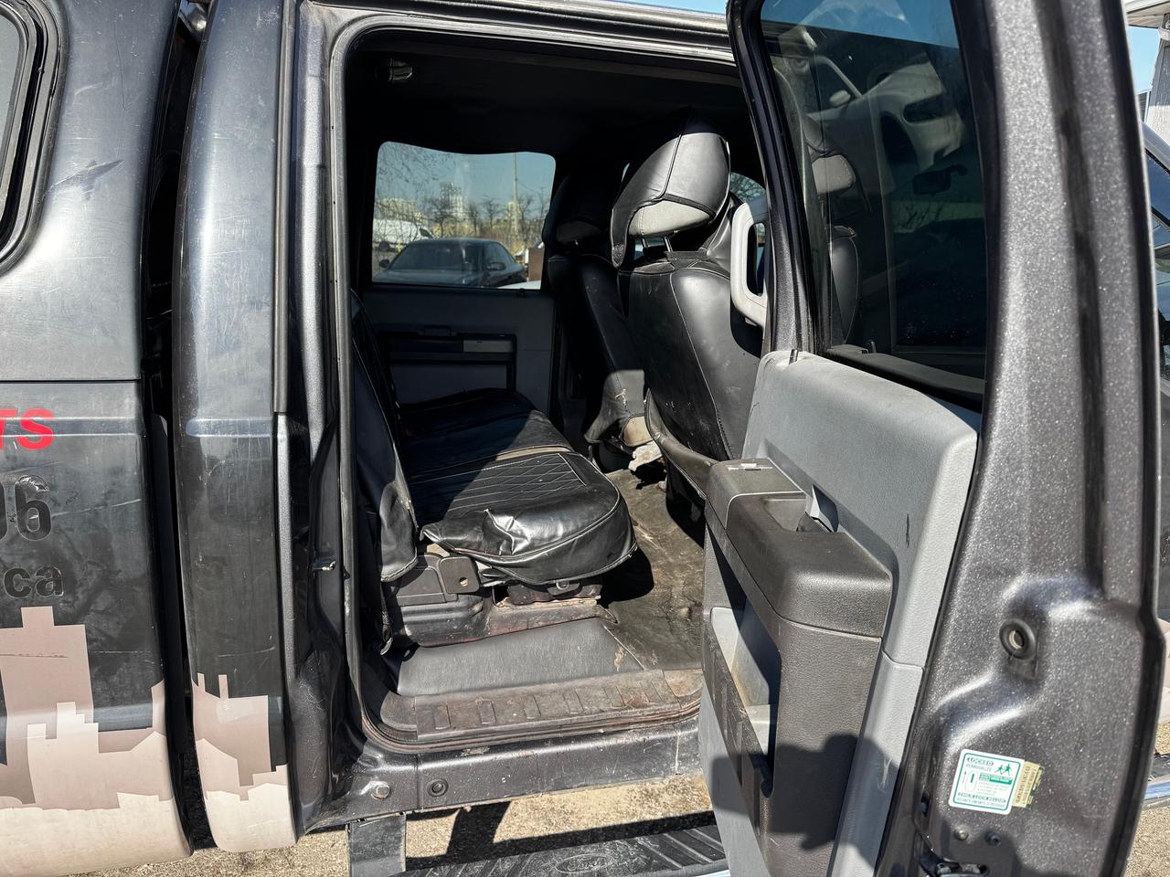 2011 Ford F-250 XLT Photo