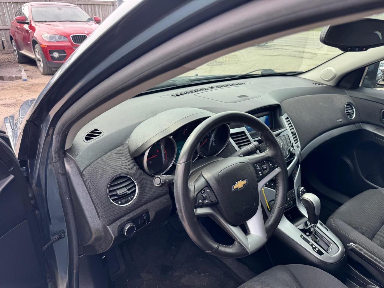 2012 Chevrolet Cruze LT TURBO, 4 CYL, ONLY 119KMS, AUTO, CERTIFIED Photo