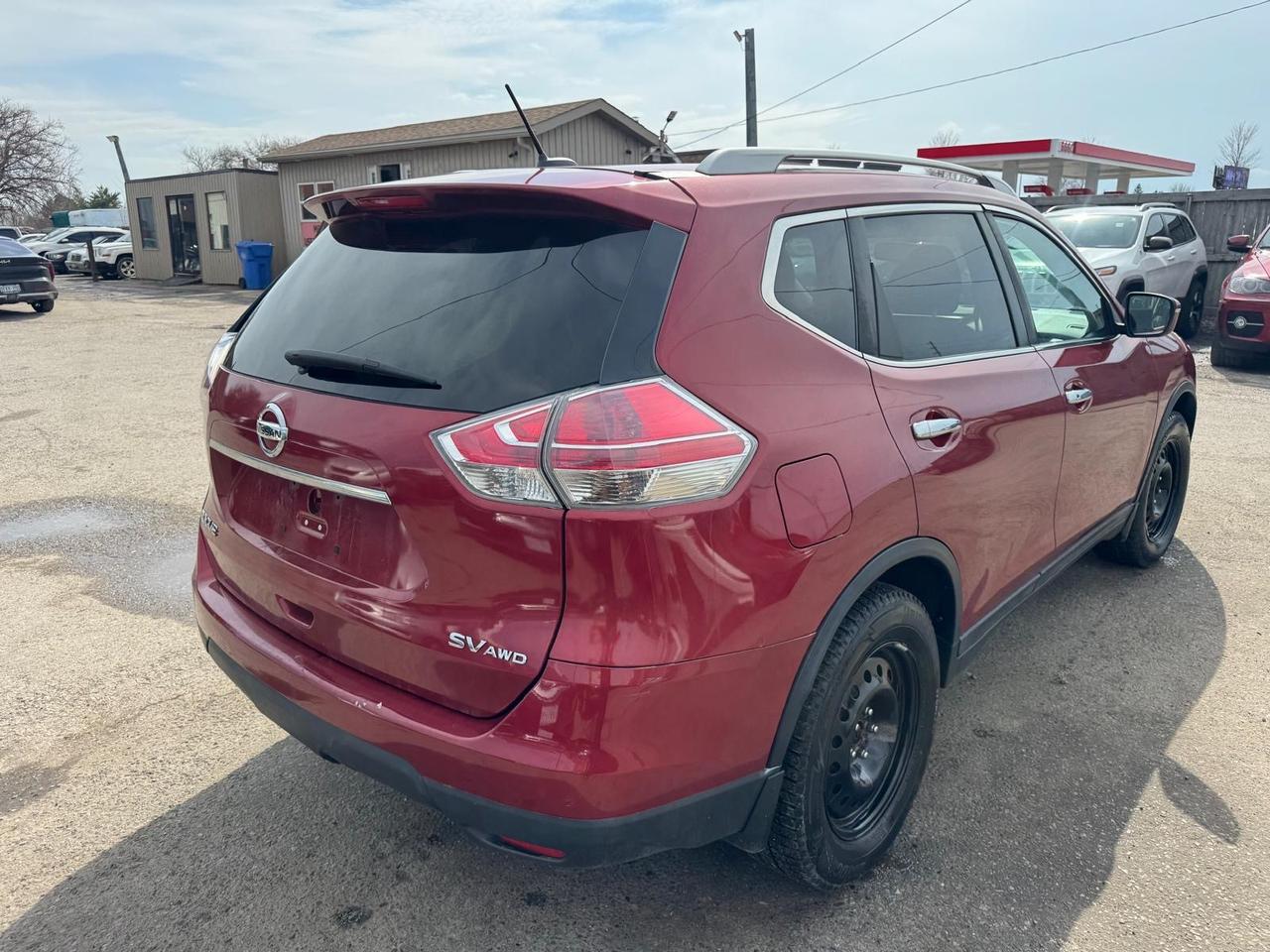 2016 Nissan Rogue S, AWD, POSSIBLE TRANS ISSUE, DRIVES, AS IS Photo