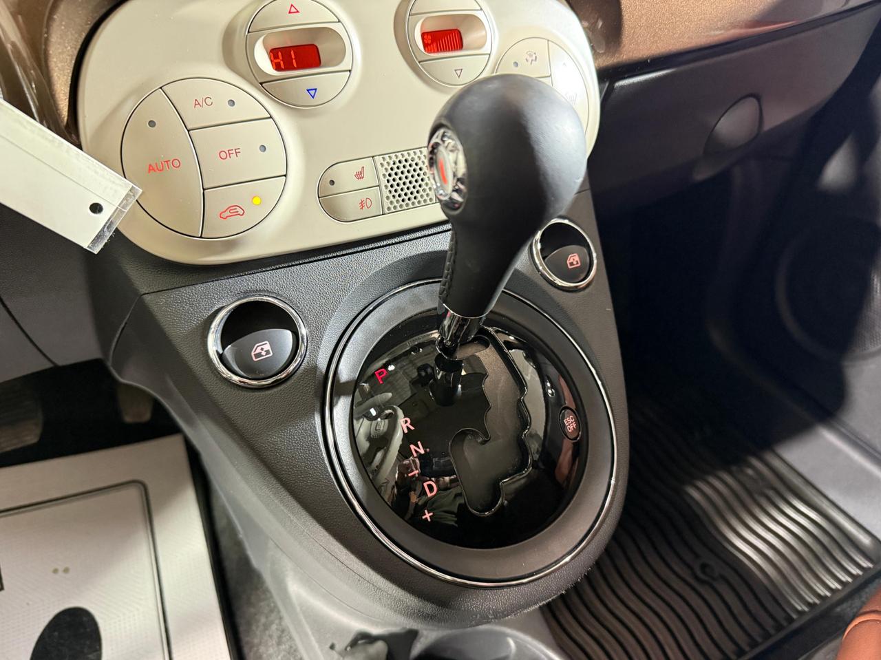 2012 Fiat 500 Lounge Photo