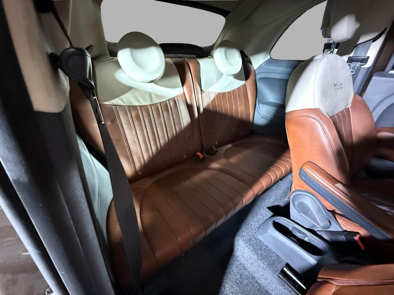 2012 Fiat 500 Lounge Photo