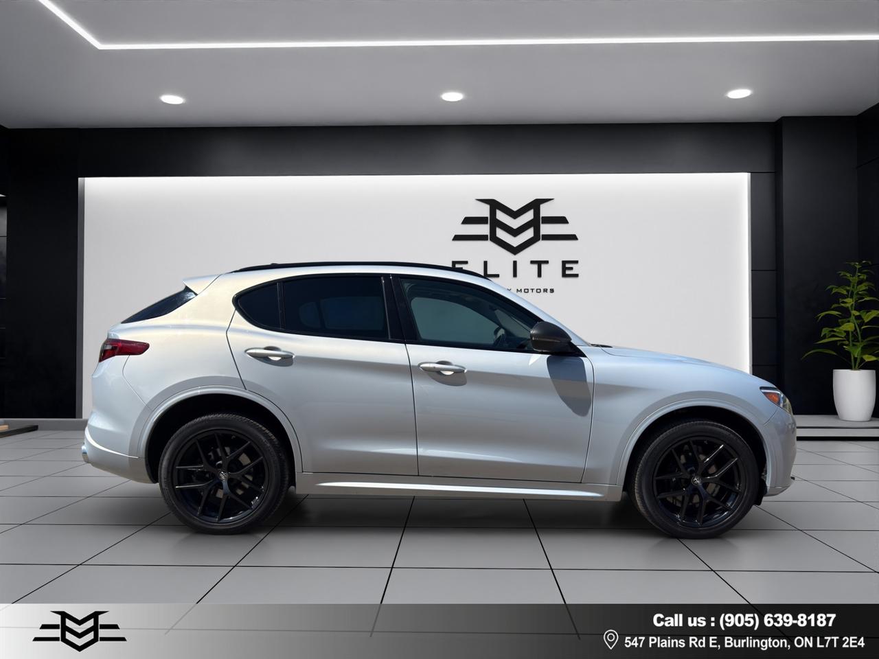 2021 Alfa Romeo Stelvio Ti AWD - ONE OWNER - NAVIGATION !!! Photo
