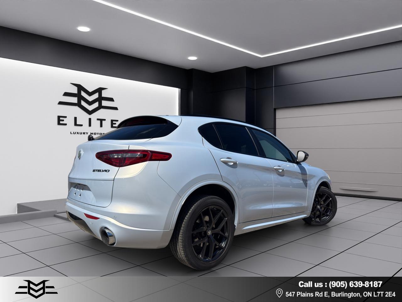2021 Alfa Romeo Stelvio Ti AWD - ONE OWNER - NAVIGATION !!! Photo