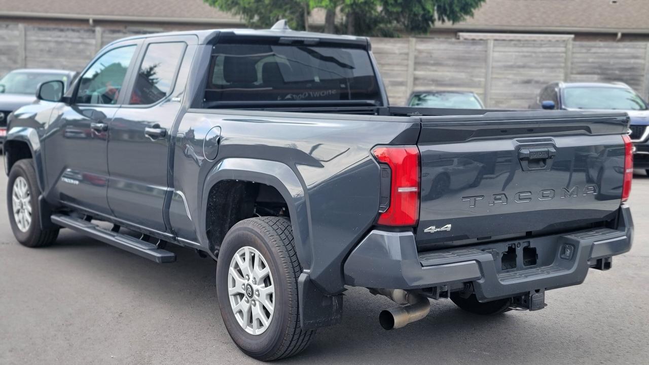 2024 Toyota Tacoma  Photo2