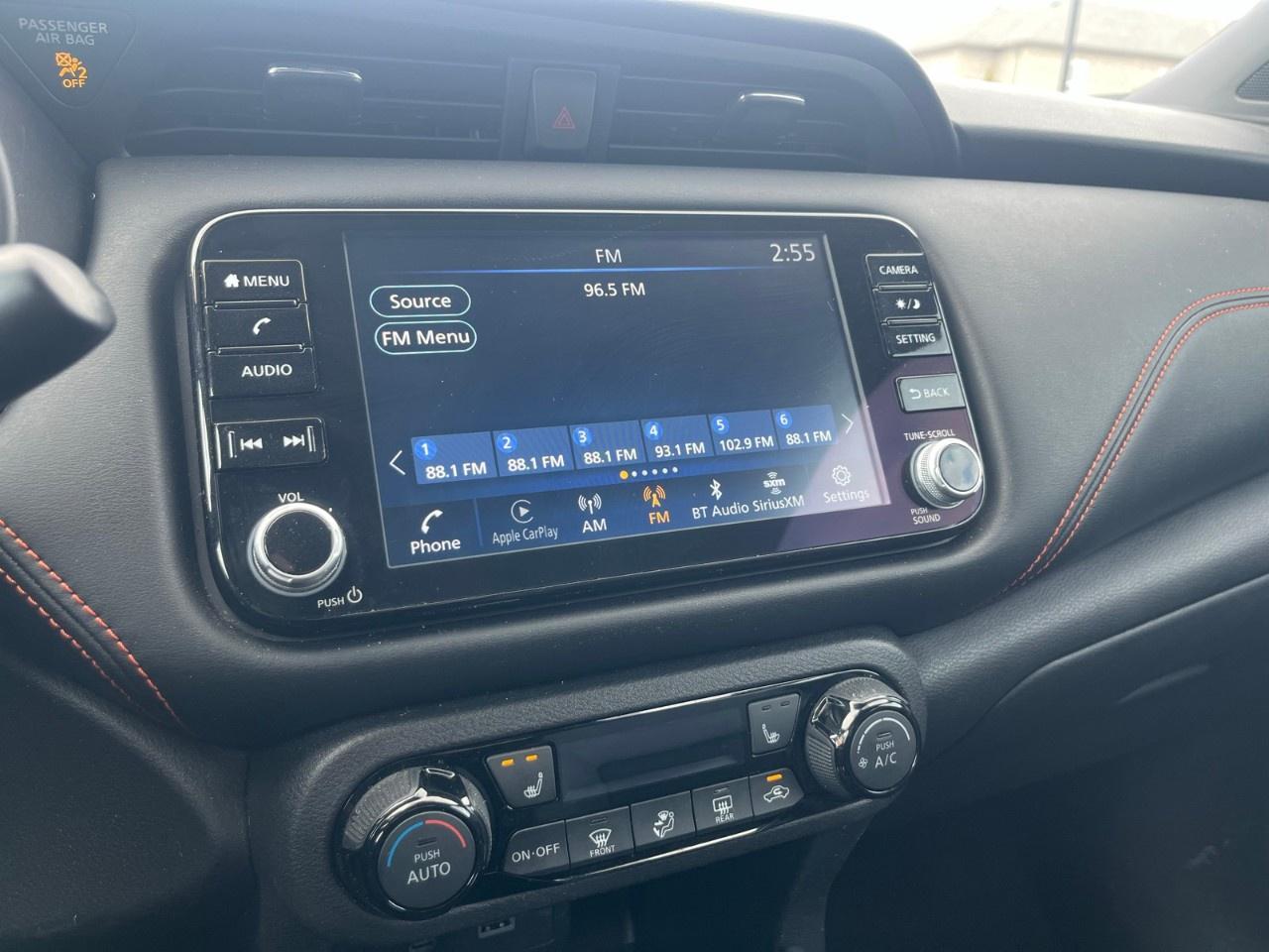 2023 Nissan Kicks SR FWD Photo