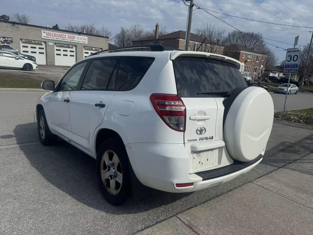 2009 Toyota RAV4 4WD 4DR V6 BASE Photo4