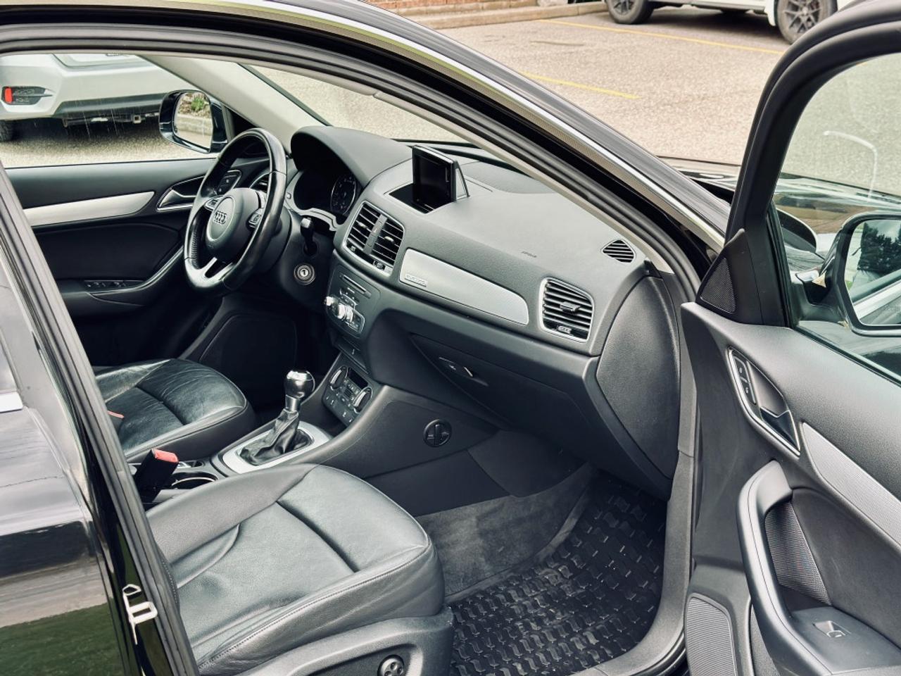 2016 Audi Q3 2.0T quattro Progressiv Photo