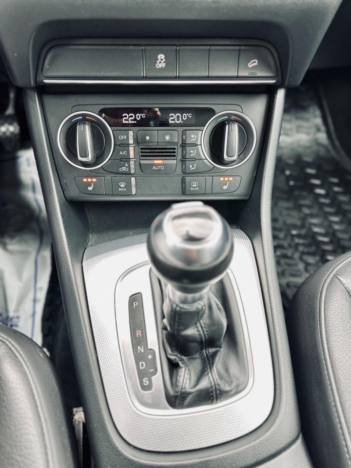 2016 Audi Q3 2.0T quattro Progressiv Photo