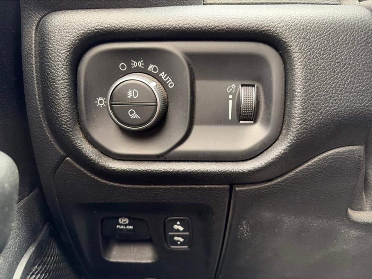 2020 RAM 1500 Big Horn  - Aluminum Wheels -  Chrome Accents Photo