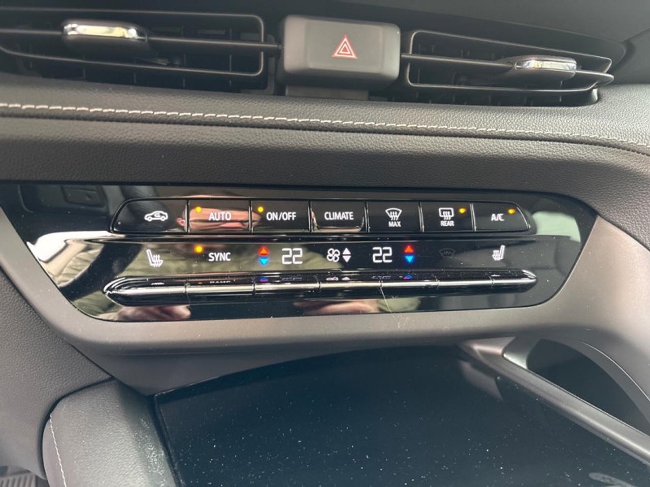 2021 Buick Envision Preferred  SPORT TOURING Photo