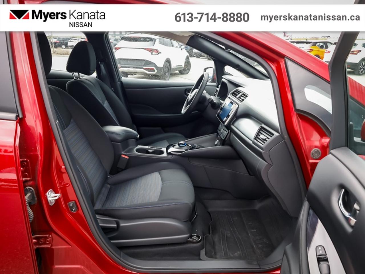 2024 Nissan Leaf SV PLUS  - Navigation -  Apple CarPlay Photo
