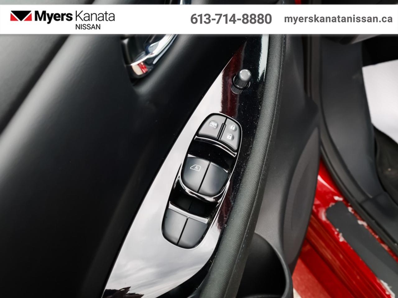 2024 Nissan Leaf SV PLUS  - Navigation -  Apple CarPlay Photo