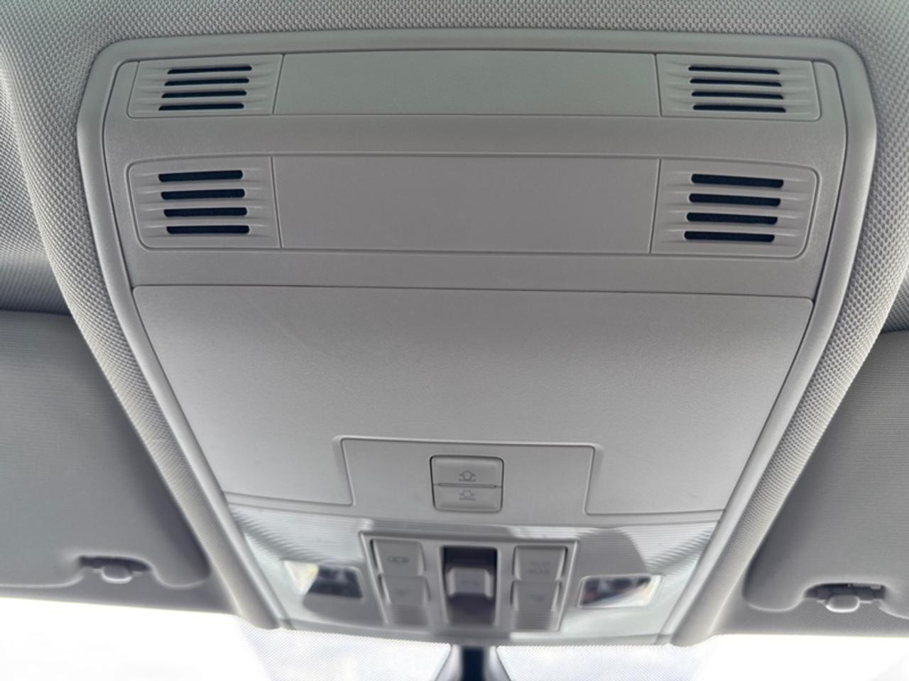 2021 Volkswagen Tiguan Comfortline 4MOTION  - Sunroof Photo