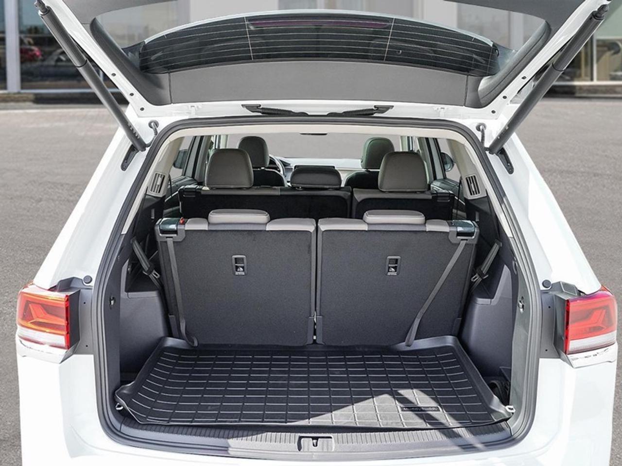 2026 Volkswagen Atlas Highline  - Sunroof -  Navigation Photo