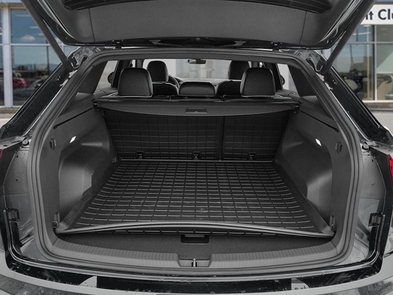 2026 Volkswagen Atlas Cross Sport Execline  - Massaging Seats Photo