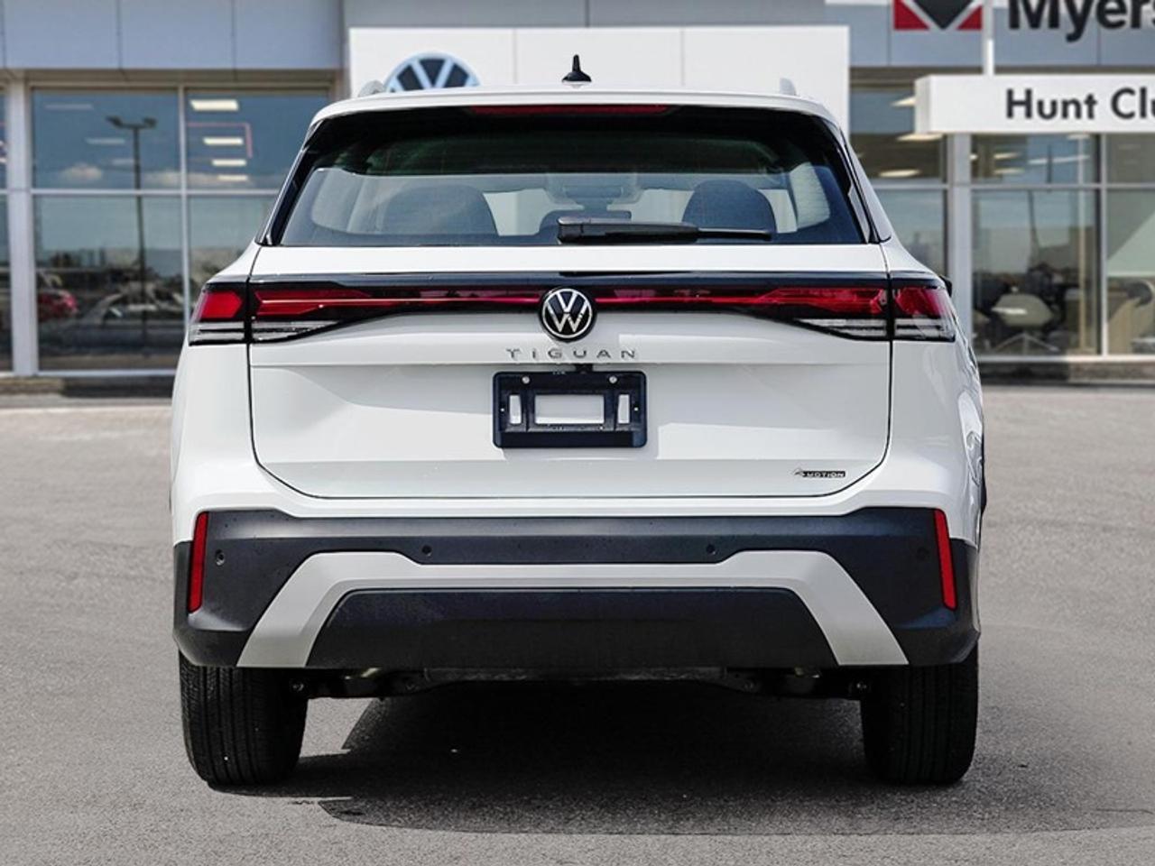 2026 Volkswagen Tiguan Comfortline  - Power Liftgate Photo4