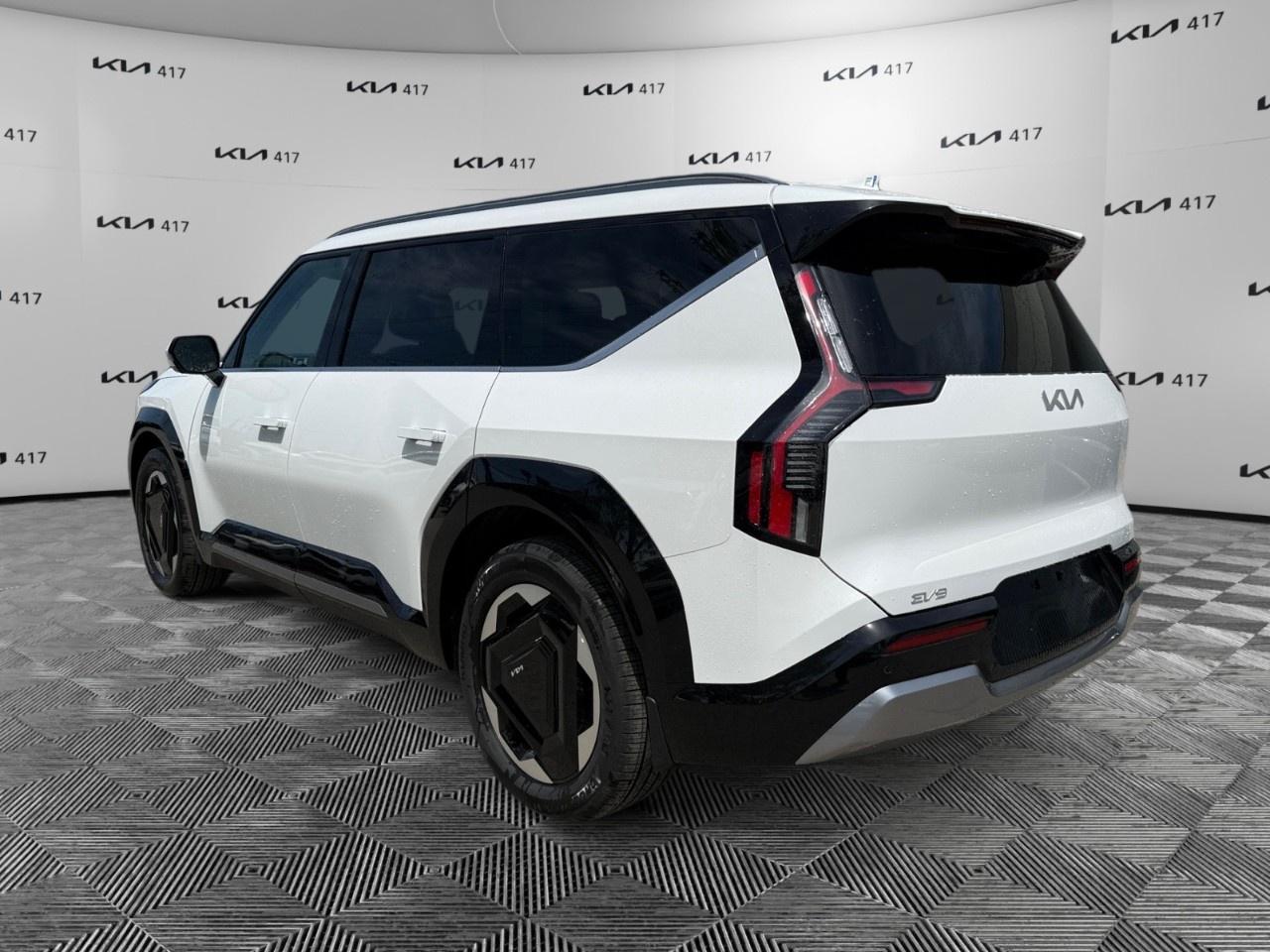 2026 Kia EV9 Land w/Plus Package AWD Photo